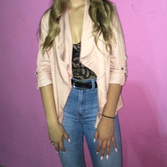 Pink blazer - Picture 2 of 5